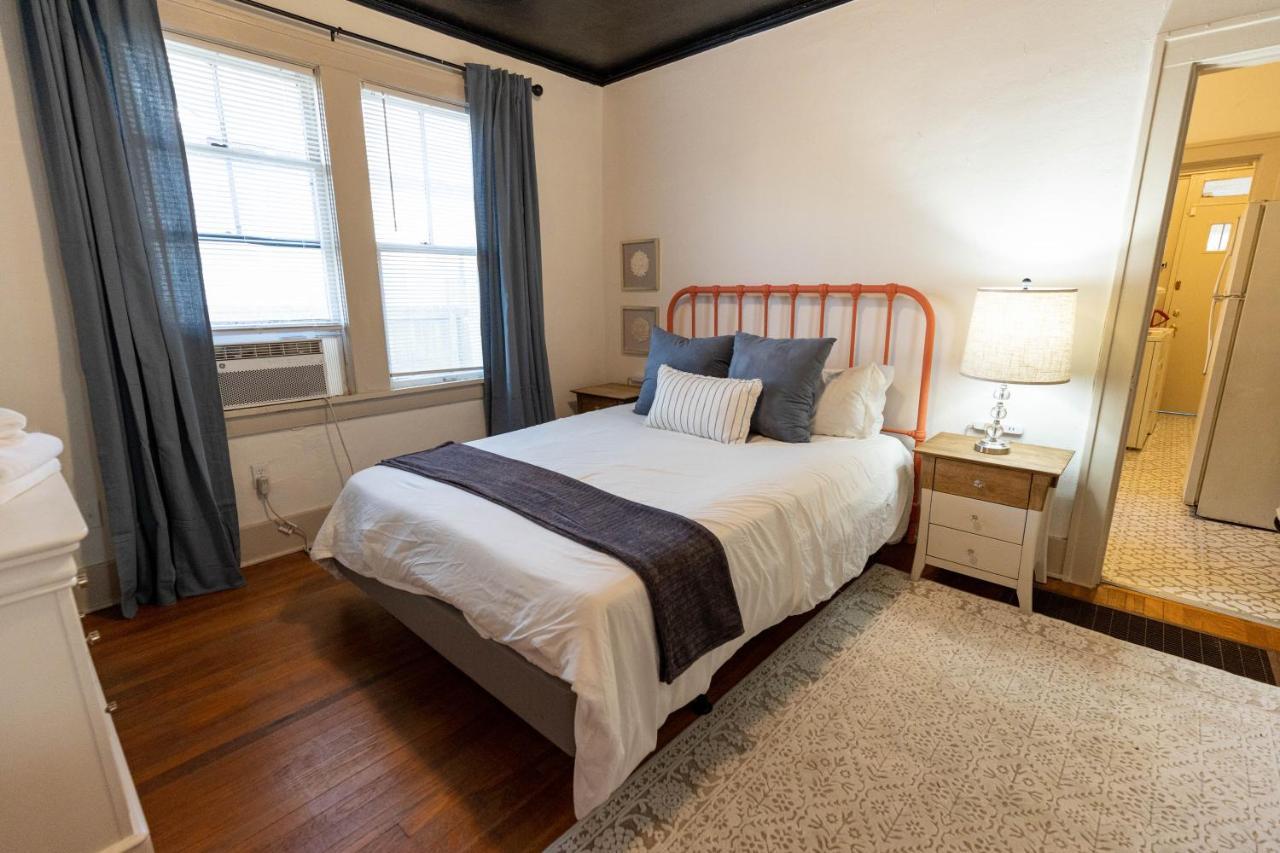Historic Revival Midtown Memphis Duplex 64 Yes Pets Fast Wifi Free Parking Villa Buitenkant foto
