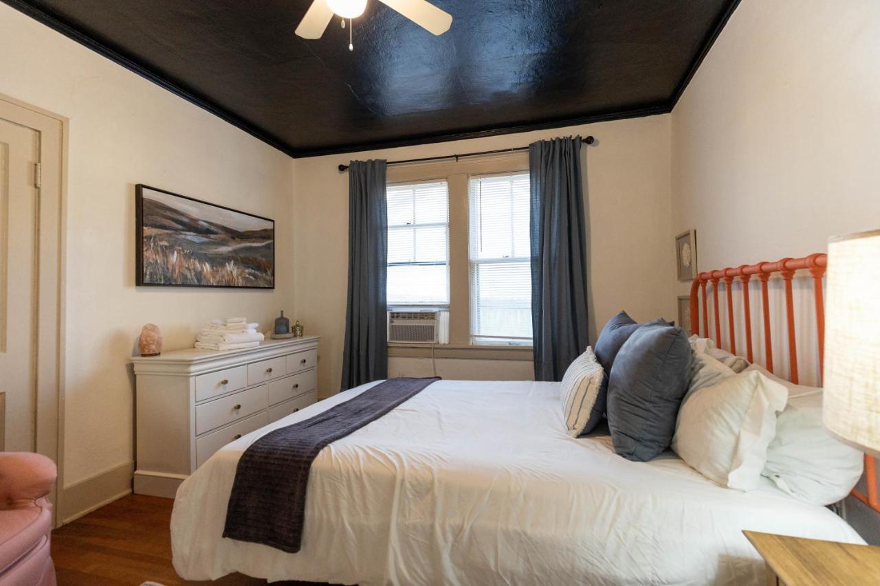 Historic Revival Midtown Memphis Duplex 64 Yes Pets Fast Wifi Free Parking Villa Buitenkant foto